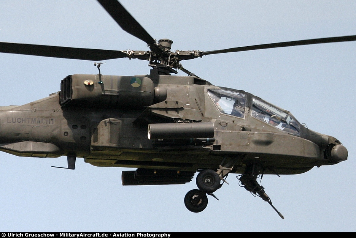 Boeing AH-64D Longbow Apache