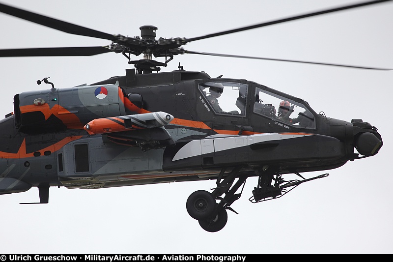 Boeing AH-64D Longbow Apache