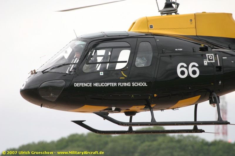 Eurocopter AS-350BB Squirrel HT1