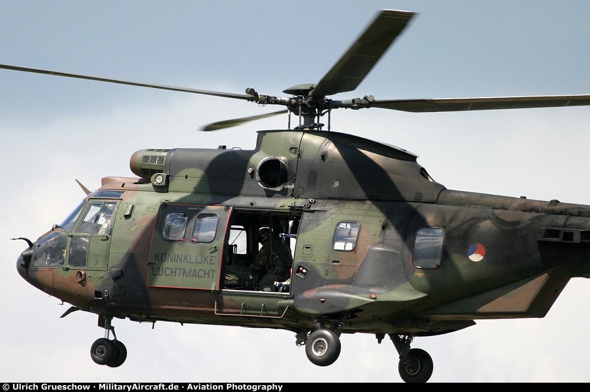 Eurocopter AS.532U2 Cougar