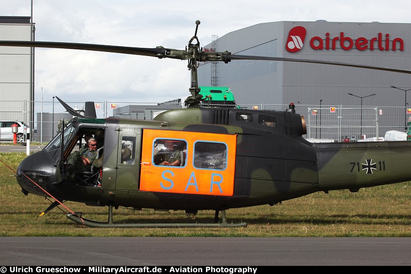 Bell UH-1D Huey