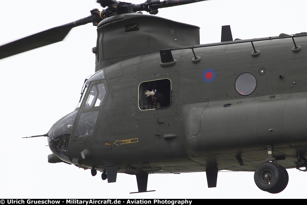 Boeing CH-47F Chinook