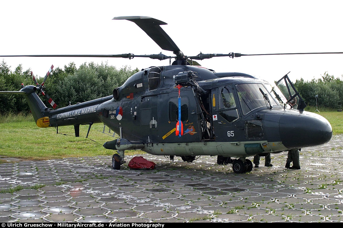 Westland SH-14D Lynx