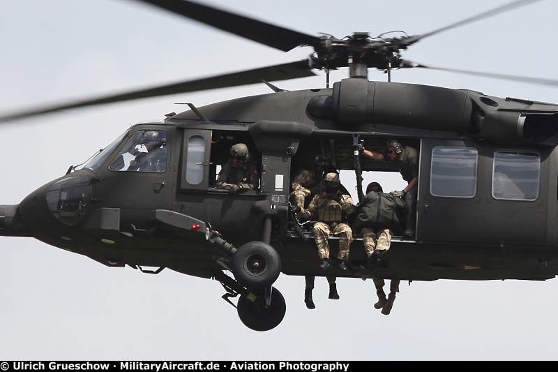 Sikorsky S-70A-42 Black Hawk